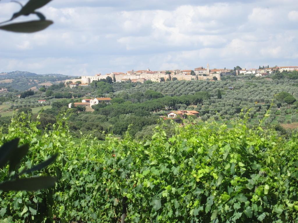 Agriturismo La Carlina Farm stay *